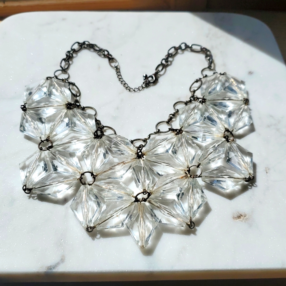 Gorgeous vintage adjustable bib necklace made with Acrylic Beads
